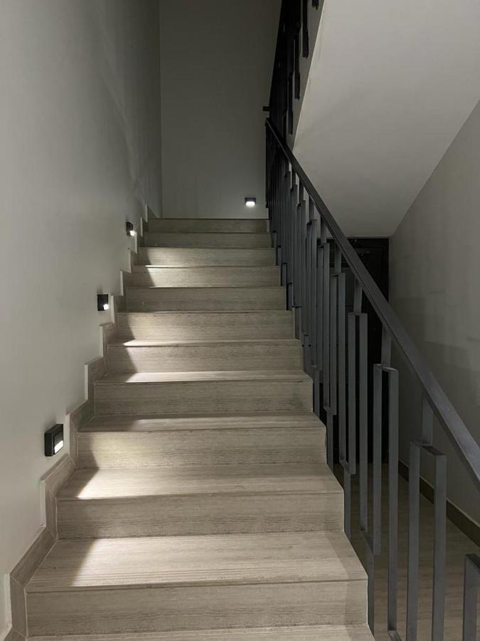 Modern Appartements With Private Entry Riaad Buitenkant foto