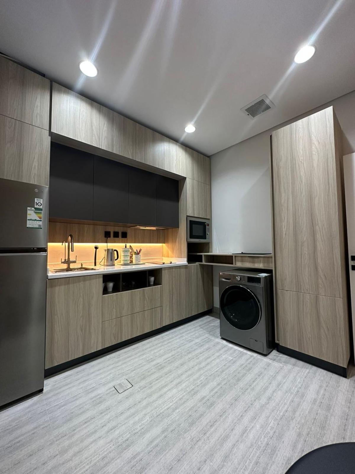 Modern Appartements With Private Entry Riaad Buitenkant foto