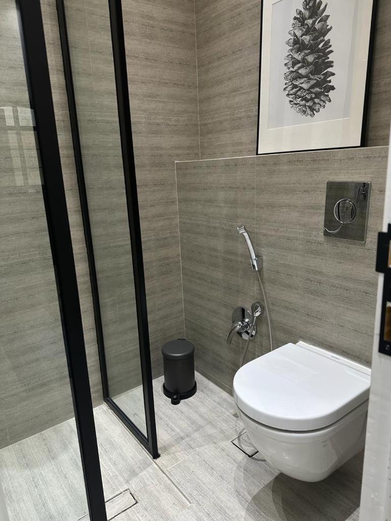 Modern Appartements With Private Entry Riaad Buitenkant foto